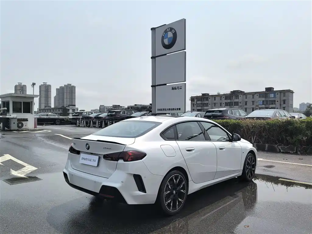 BMW 2 Series 2025 225L M Sport Moonlight Package фото 8