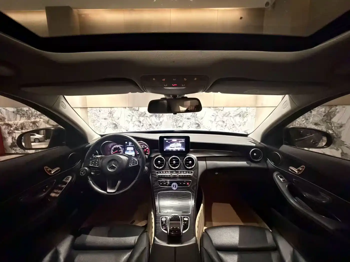 Mercedes-Benz C-Class 2018 C 180 L Fashion Sport Edition фото 4
