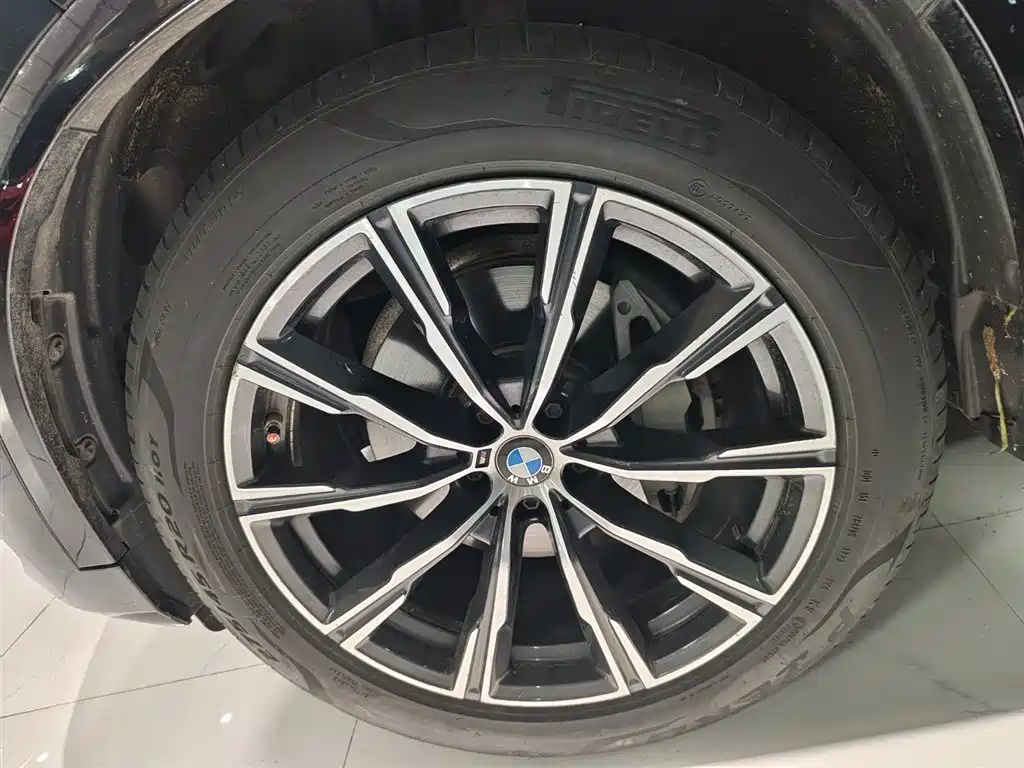 BMW X5 (Import) 2020 xDrive40i M Sport Package фото 11