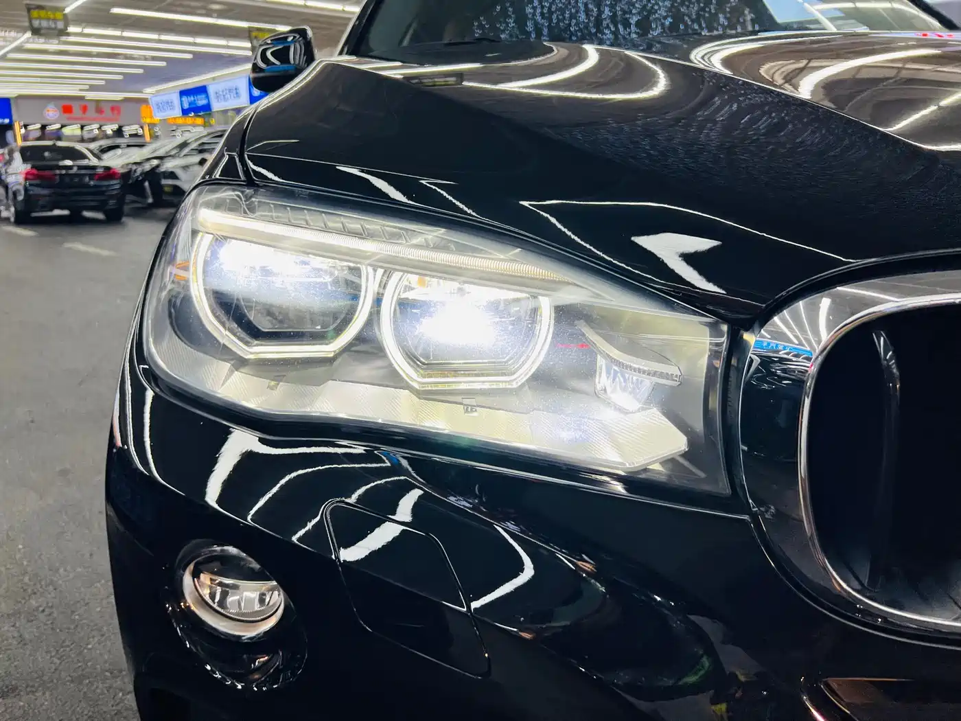 BMW X6 2017 xDrive35i Leading фото 18