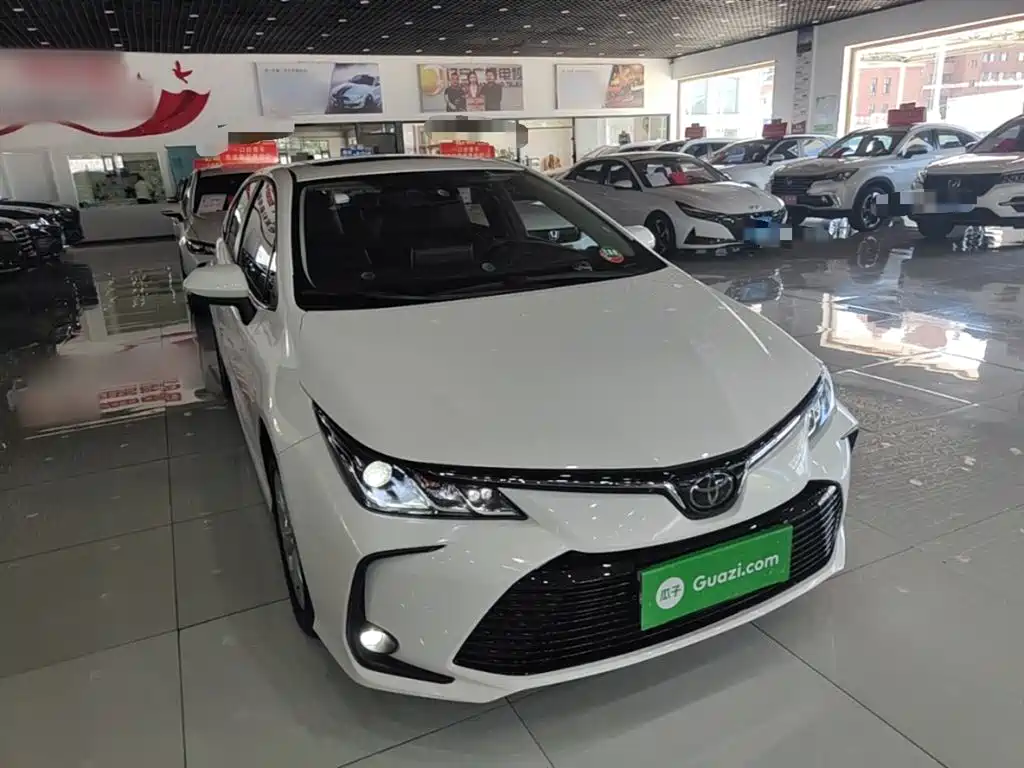 Toyota Corolla 2021 1.2T S-CVT Elite PLUS Edition фото 4