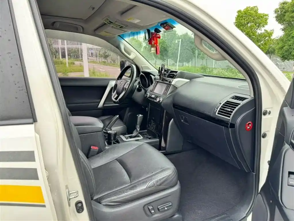 Toyota Prado 2016 2.7L Auto Standard Edition фото 9