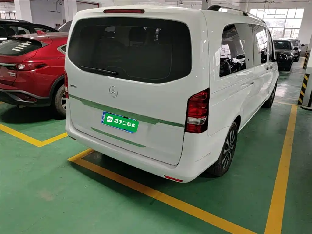 Mercedes-Benz Vito 2021 2.0T Elite 7-Seater фото 7