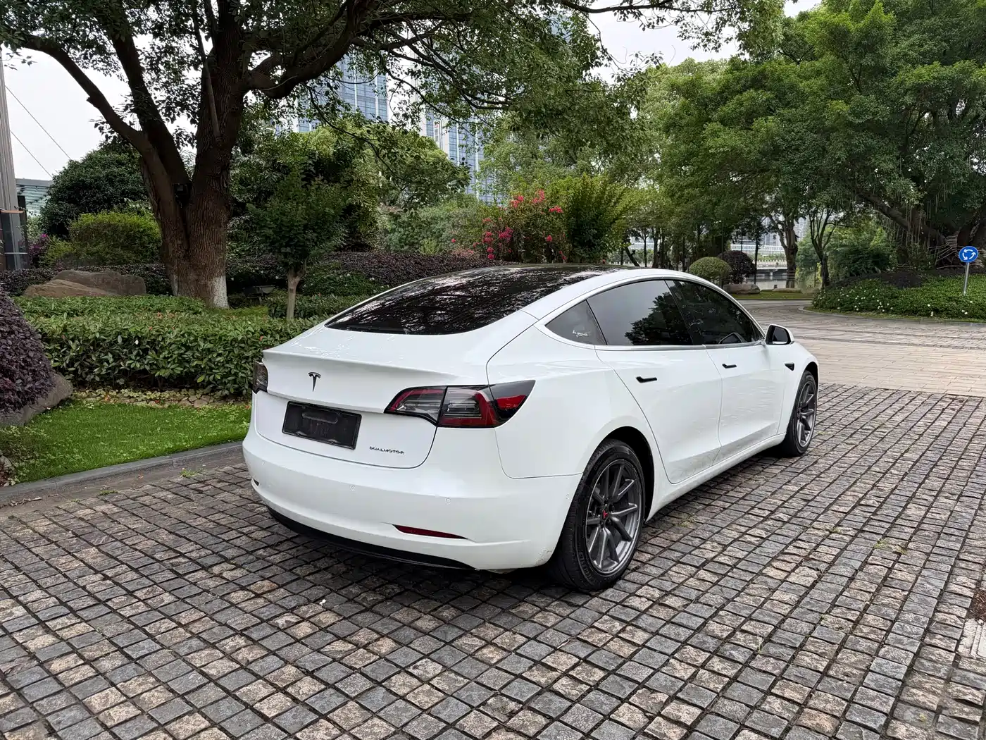 Фото 11 - Tesla Model 3 (Import)
