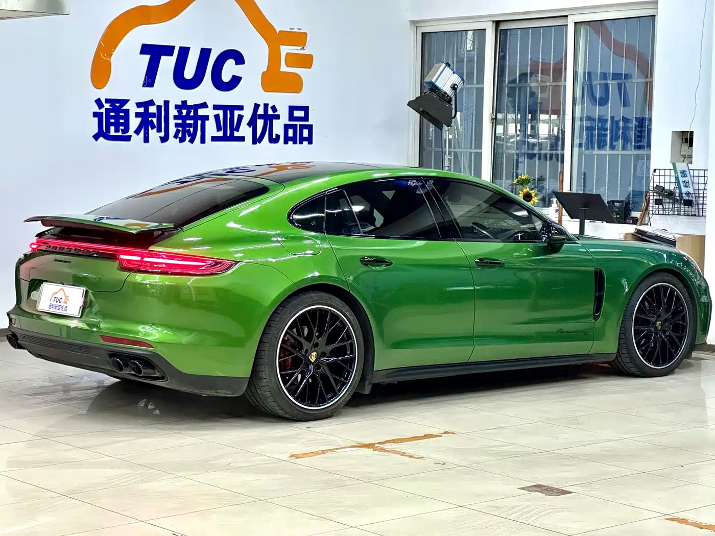 Porsche Panamera 2019 Panamera 2.9T фото 8
