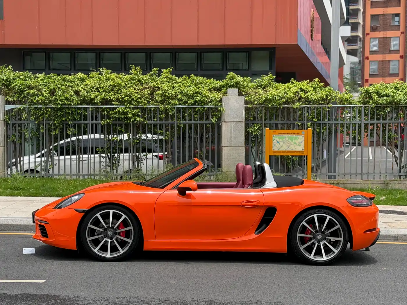 Porsche Boxster 2013 Boxster 2.7L фото 4