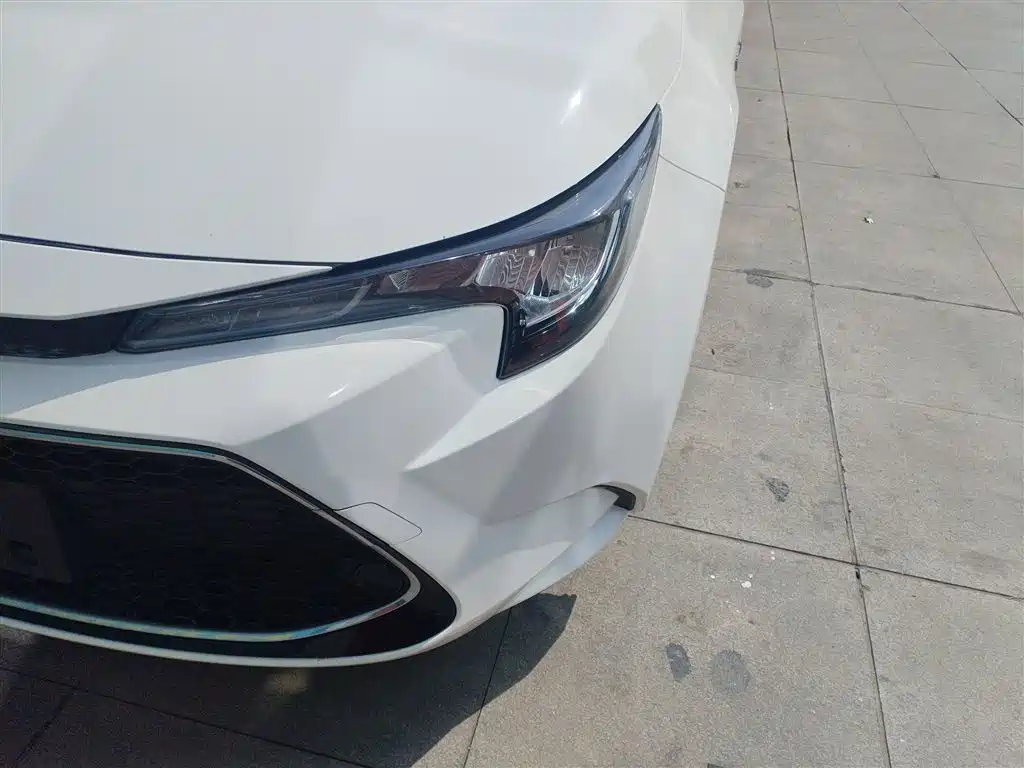 Toyota Levin 2022 Dual Engine 1.8H E-CVT Luxury Edition фото 18