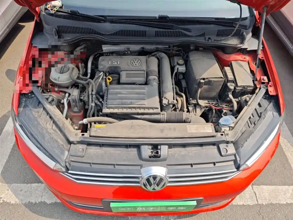 Volkswagen Golf Sportsvan 2016 230TSI Automatic Progressive фото 11