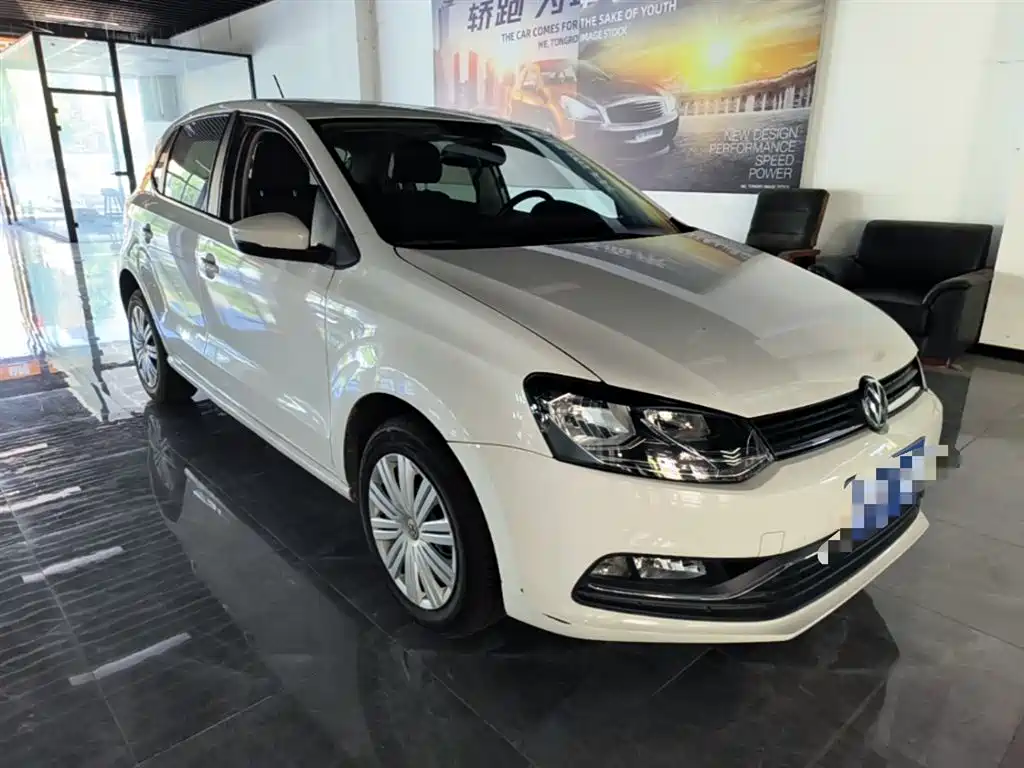 Volkswagen Polo 2016 1.6L Automatic Comfort фото 7