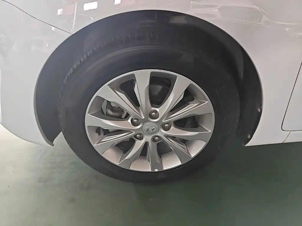 Hyundai Langdong 2018 2016 1.6L Automatic Smart Edition