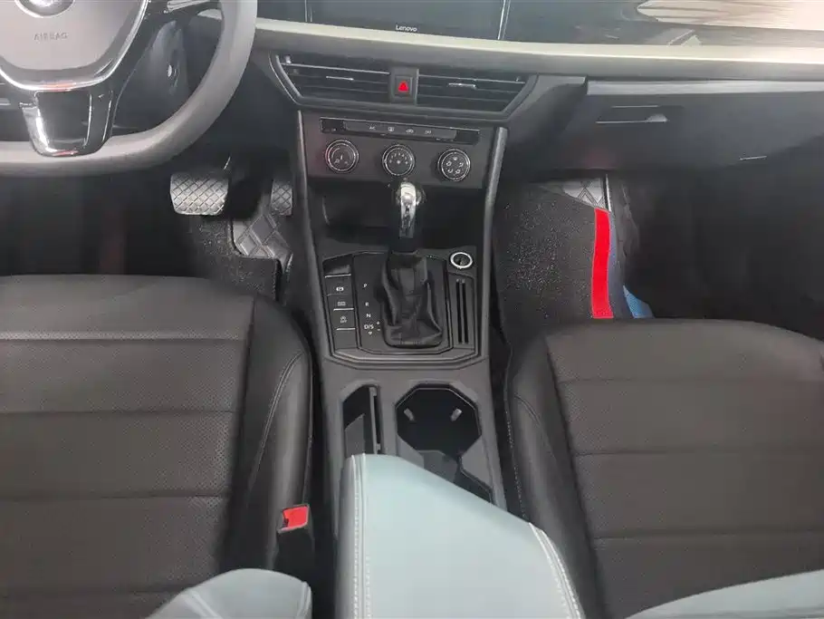 Volkswagen Lavida 2019 1.5L Automatic Comfort Edition China VI фото 16