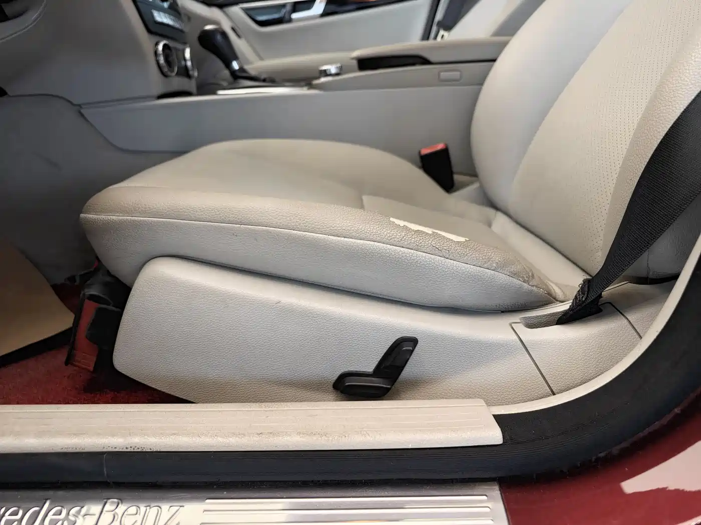 Mercedes-Benz C-Class 2013 C 180 Classic Grand Edition фото 11
