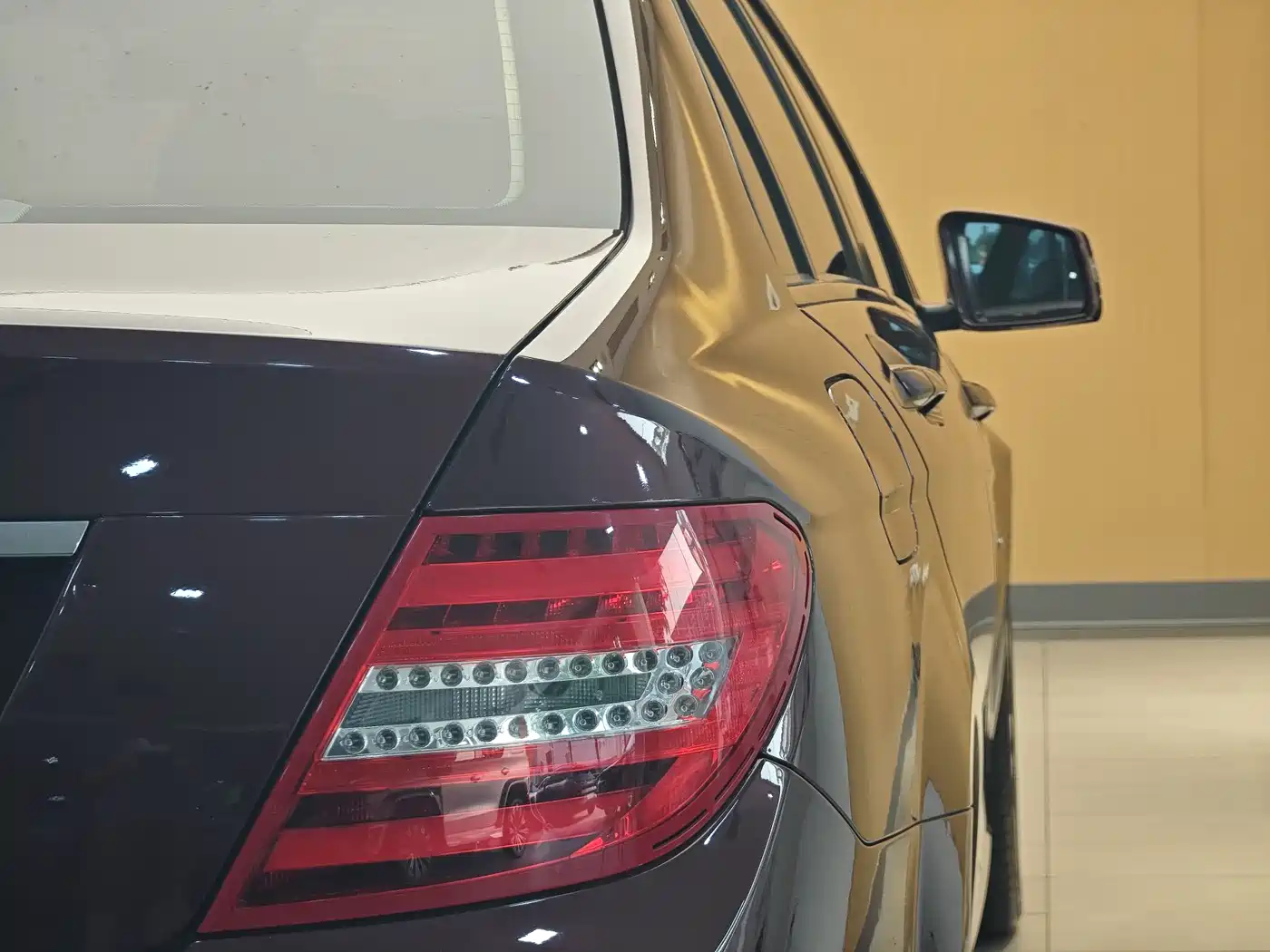 Mercedes-Benz C-Class 2013 C 180 Classic Grand Edition фото 28