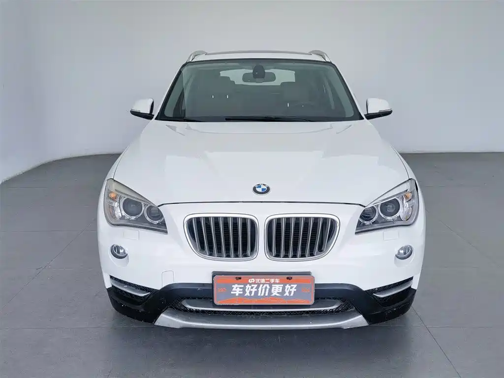 BMW X1 2013 xDrive20i X Design Package фото 3