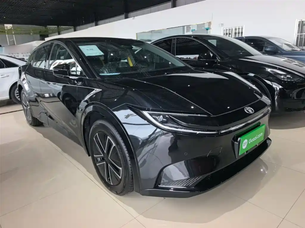 Toyota bZ5 2025 550 JOY фото 4