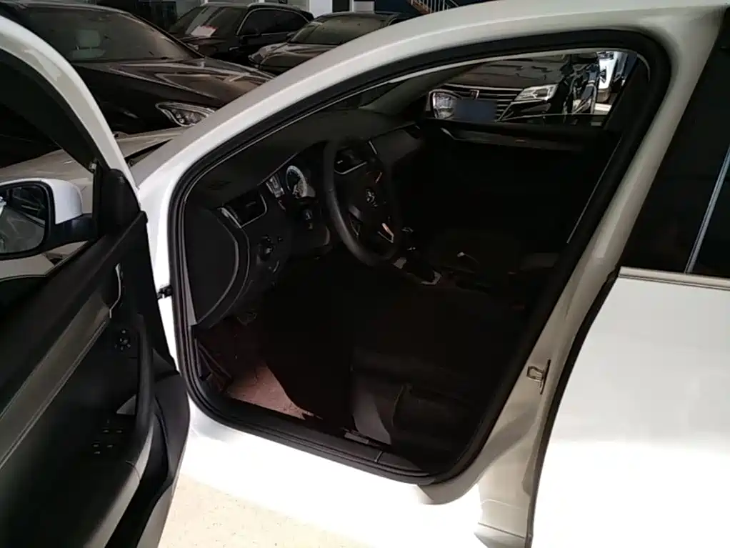 صورة 15 - Škoda Octavia