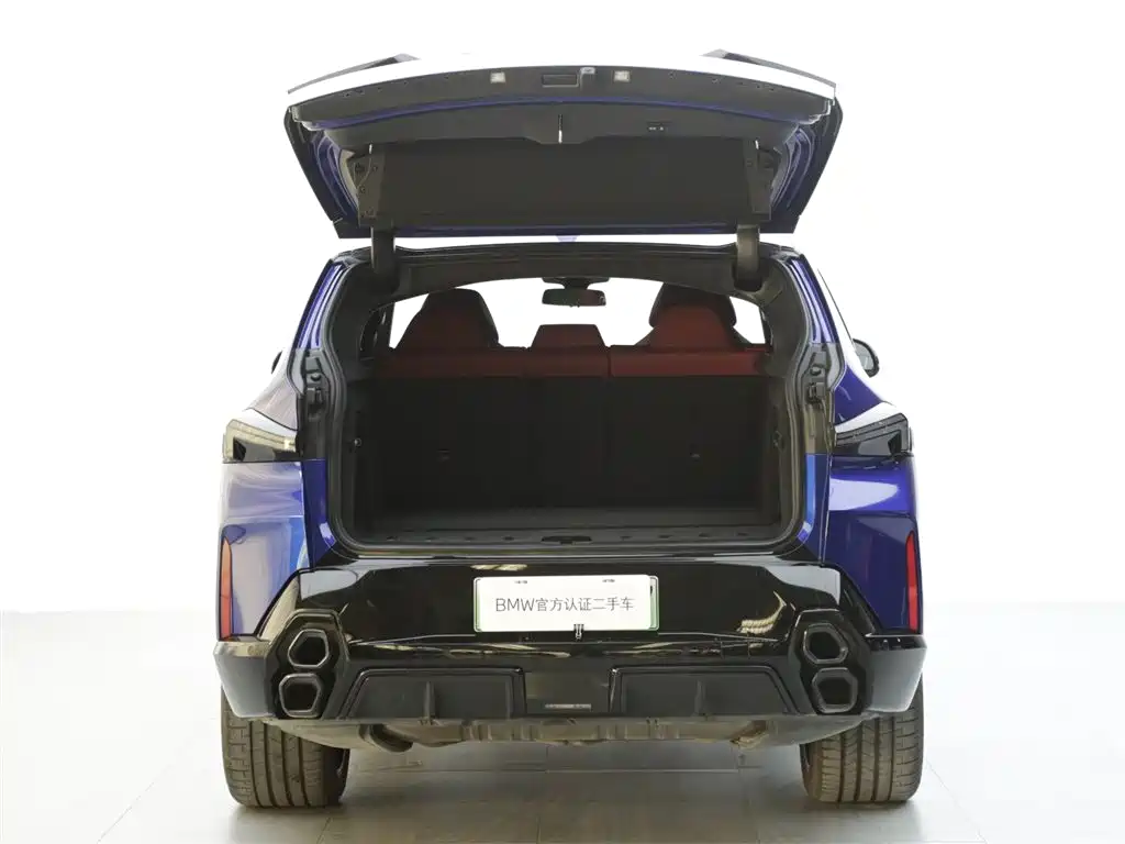 BMW XM 2023 Model Base фото 6