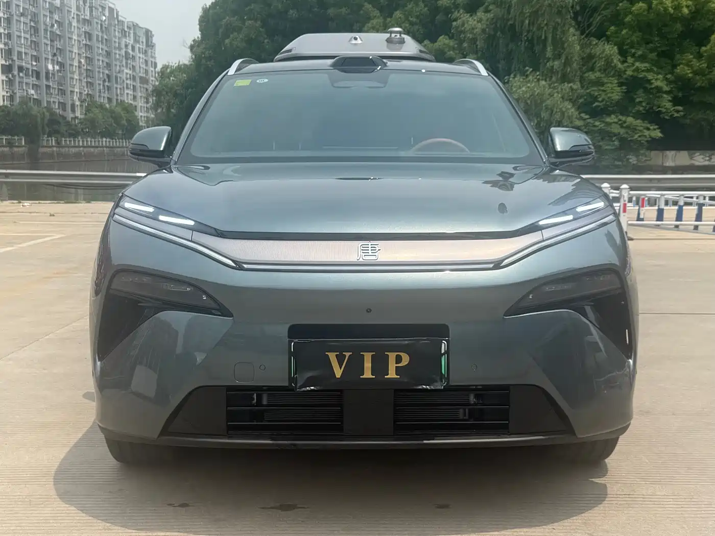 BYD Tang L 2025