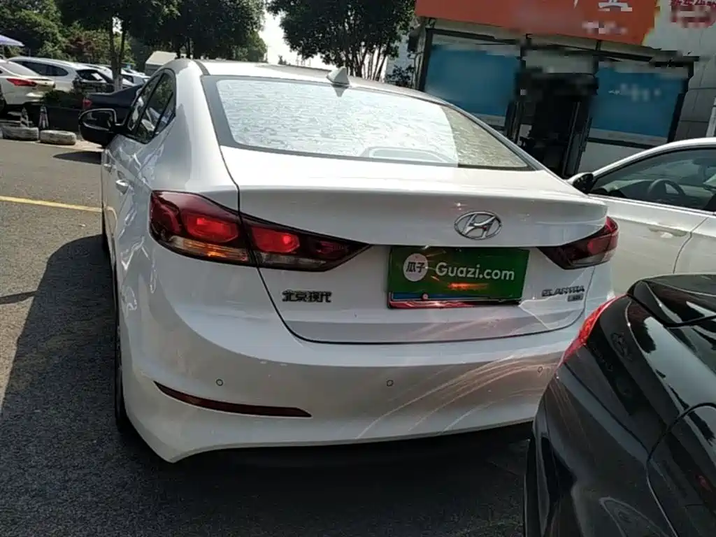 HYUNDAI LEAD