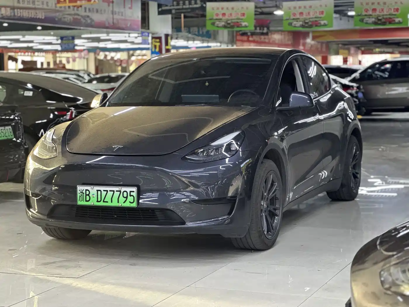 Tesla Model Y 2024 Rear-Wheel Drive Version