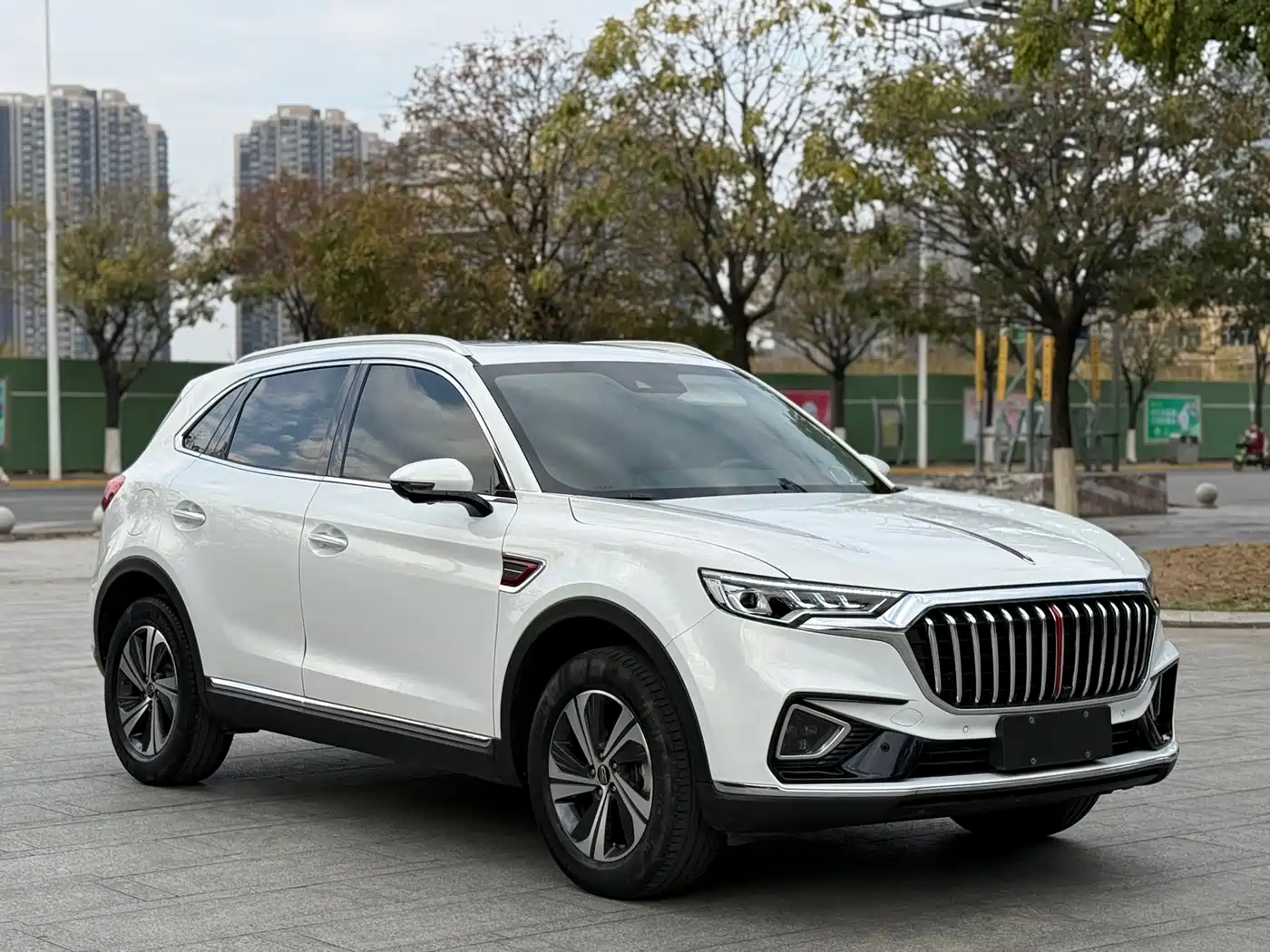 Hongqi HS5 2019 2.0T Smart Connect Enjoy Edition фото 3