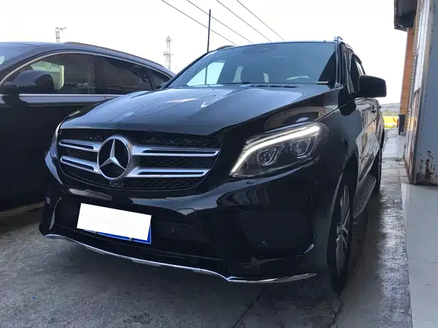 MERCEDES-BENZ GLE