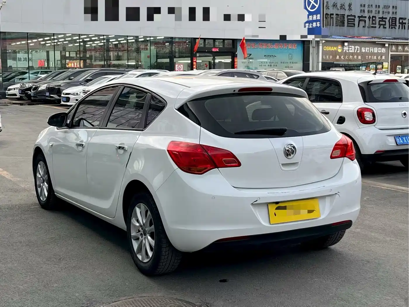 Buick Excelle 2013 Model XT 1.6L Automatic Fashion фото 7