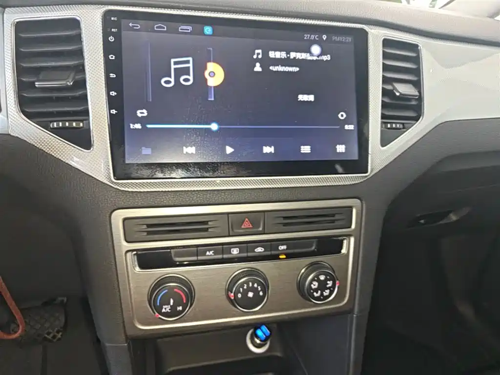 Volkswagen Golf Sportsvan 2016 1.6L Automatic Comfort фото 13