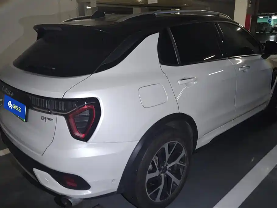 Lynk & Co 01 EM-P 2019 1.5T PHEV Pro фото 3