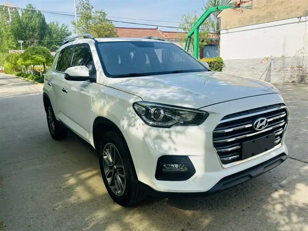 Hyundai Beijing Hyundai ix35 2019 2.0L Automatic 2WD Zhiyong·Smooth Enjoy China VI фото 11