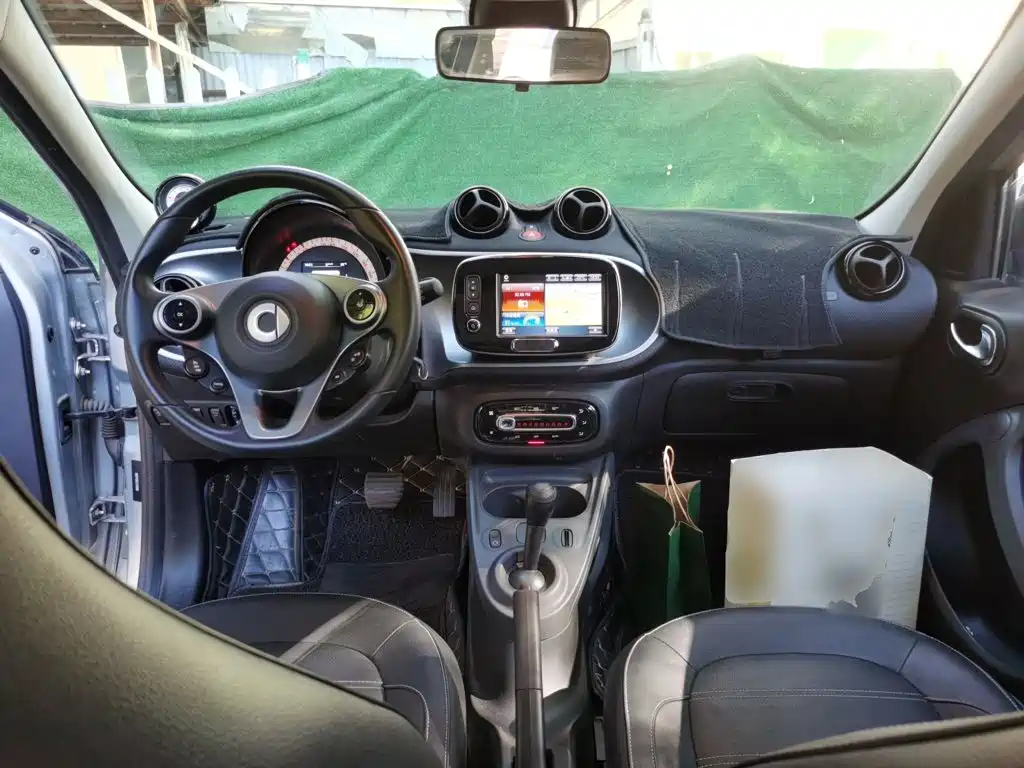 smart forfour 2018 2018 0.9T 66kW Pioneer Edition