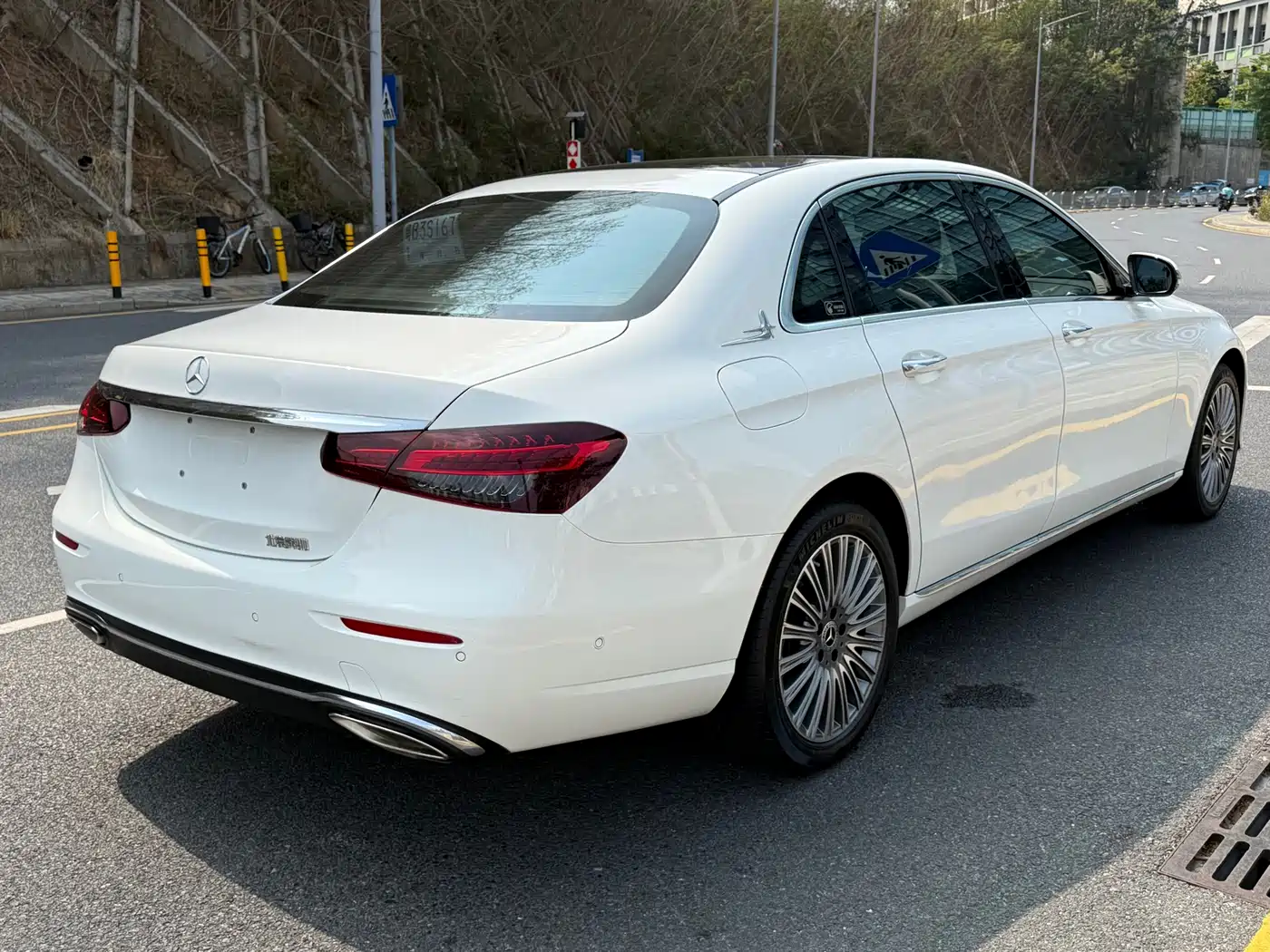 Mercedes-Benz E-Class 2021 Facelift E 300 L Luxury фото 4