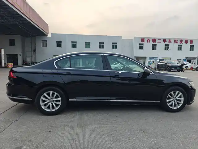 Volkswagen Magotan 2018 280TSI DSG Comfort — фото 5