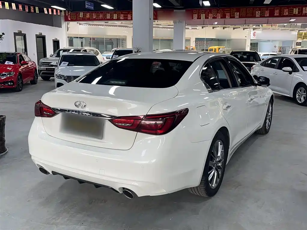 Infiniti Q50L 2021 2018 2.0T Premium Edition (China VI)