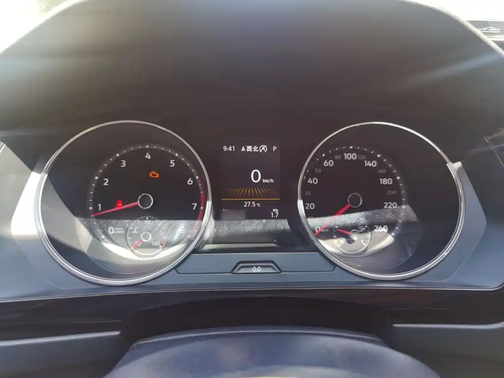 Фото 4 - Volkswagen Tiguan L