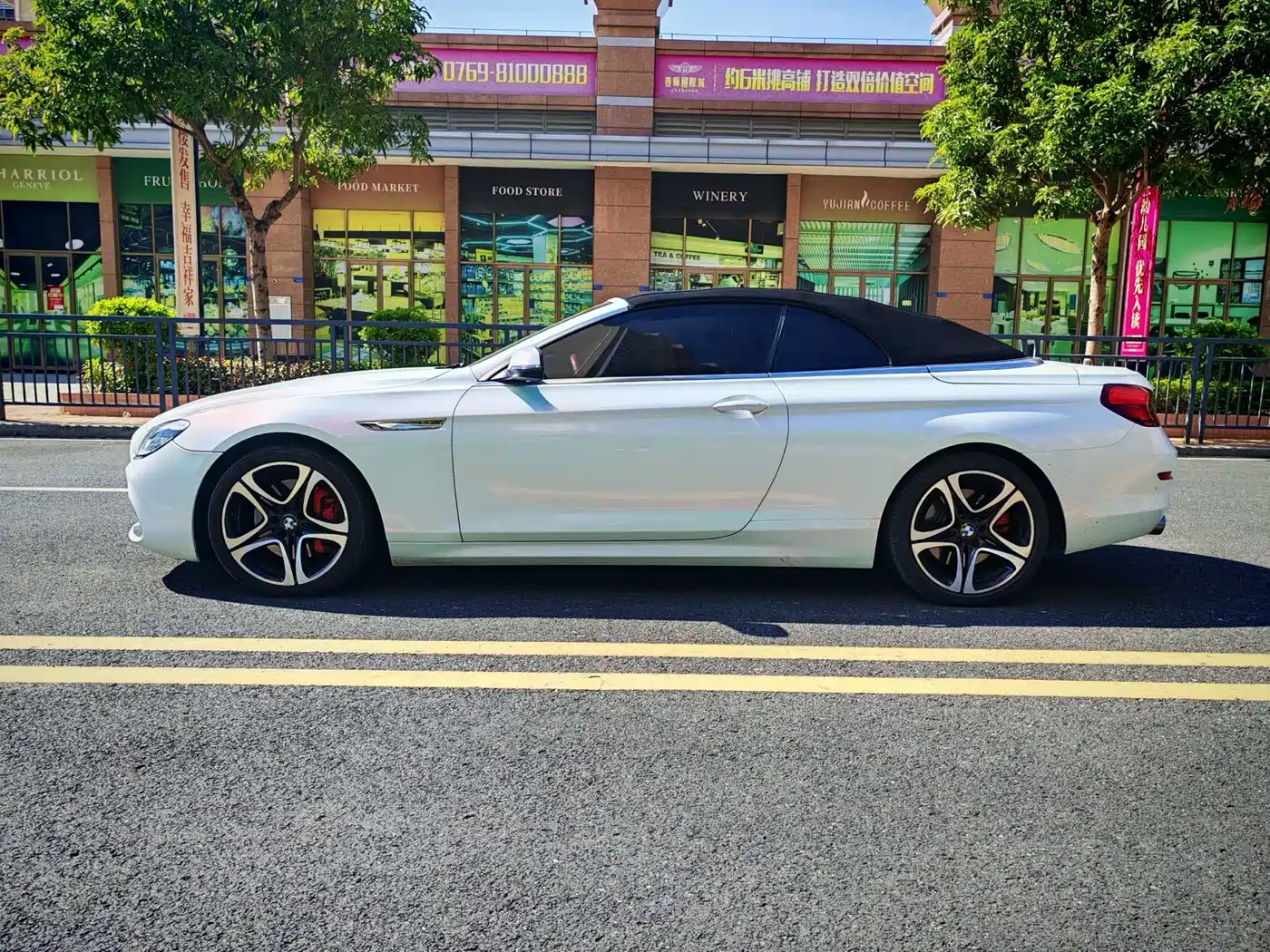 BMW 6 Series 2016 640i Convertible фото 11