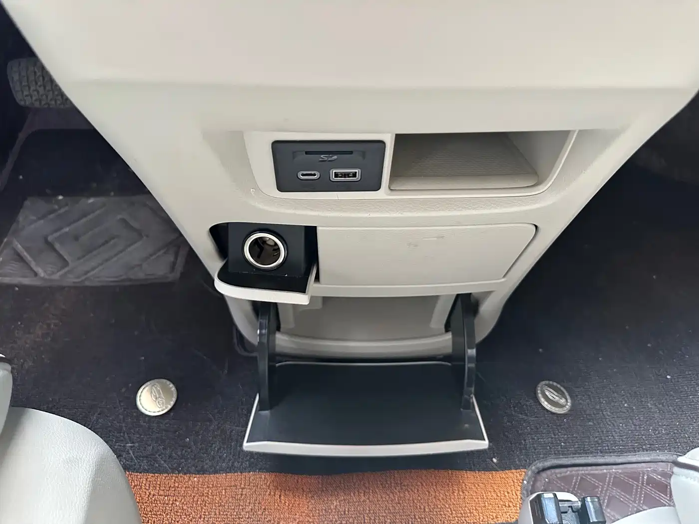 Buick GL8 2022 Land Business Class 652T Luxury фото 24