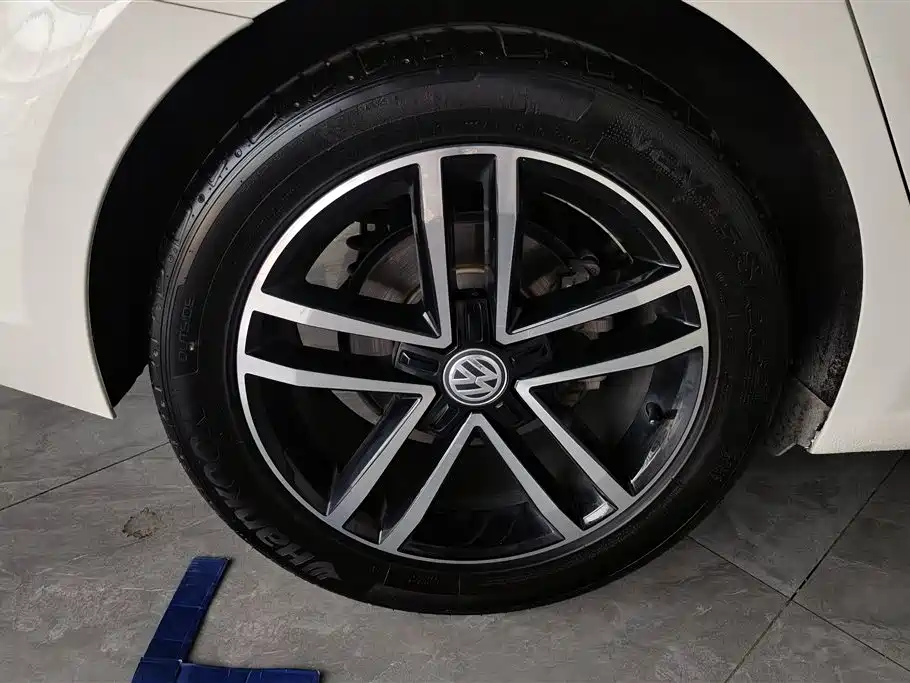 Volkswagen Lamando 2019 280TSI DSG Comfort Edition China VI фото 6