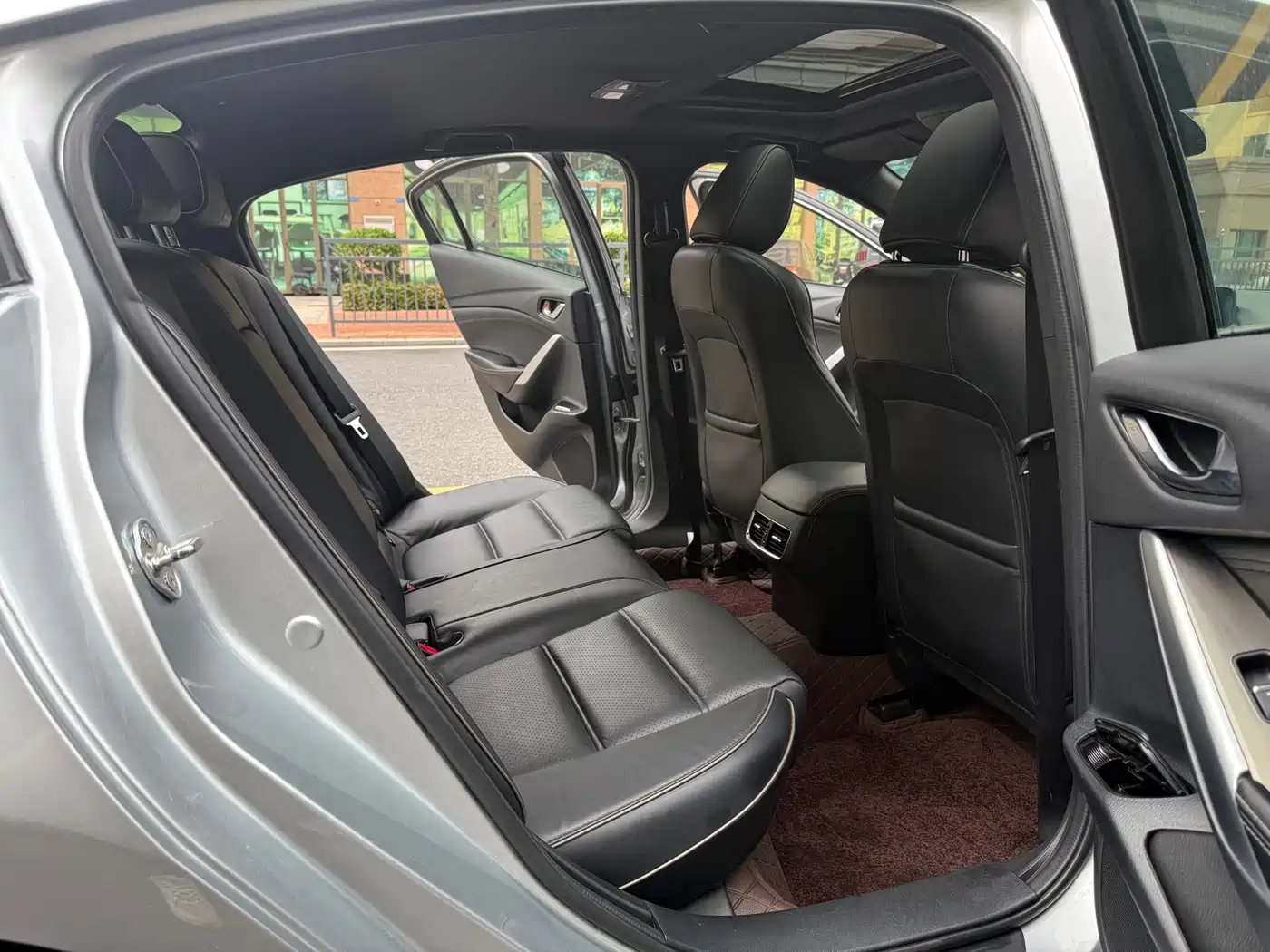 Mazda Atenza 2018 2.5L Skyactiv Exclusive (China V) фото 14