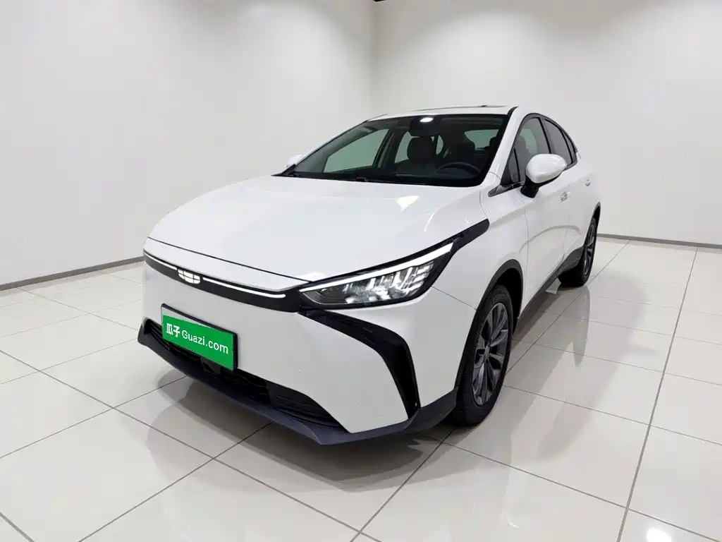 Geely Geometry M6 2023 2022 450 New Intelligence Edition