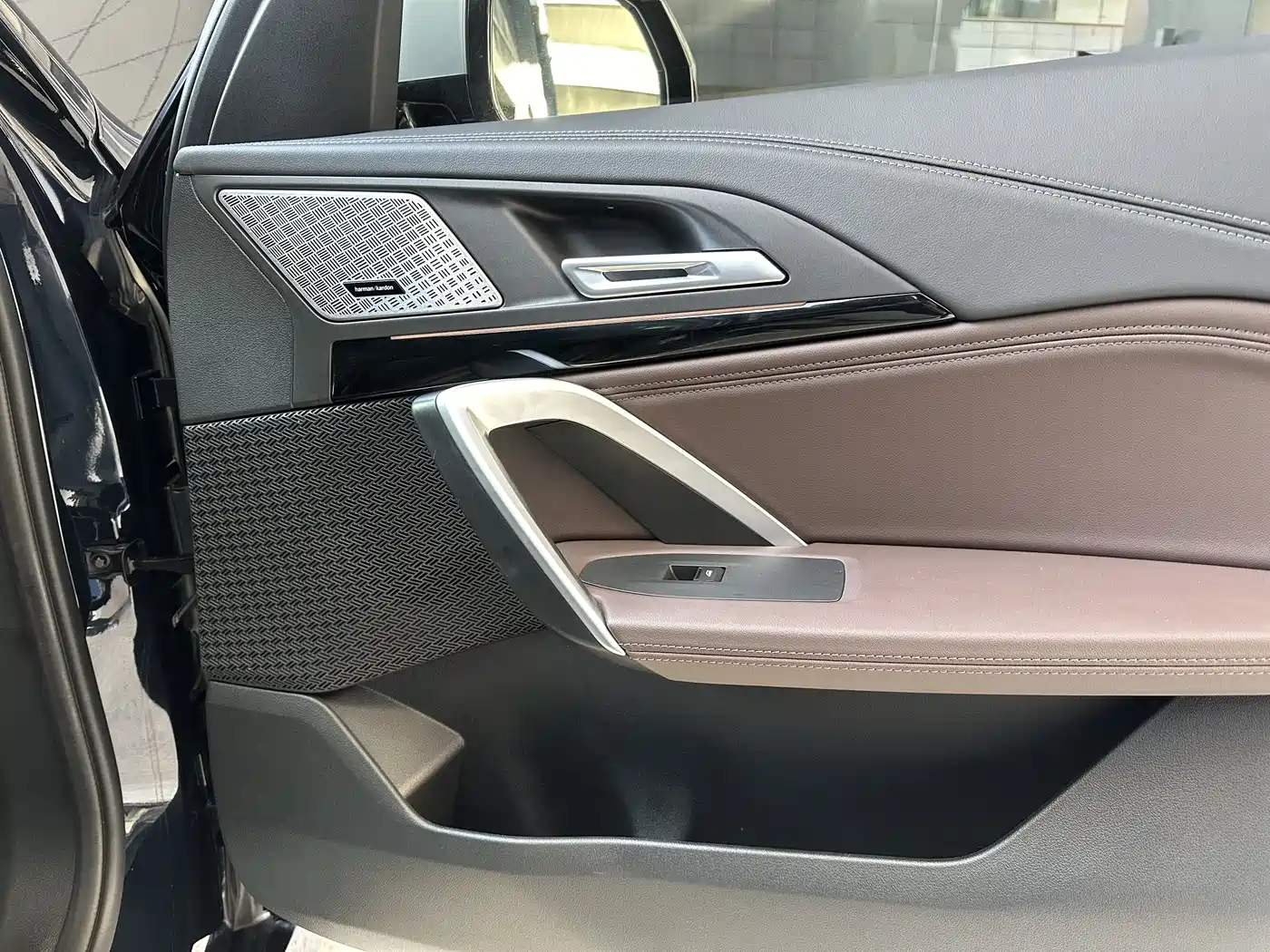 BMW X1 2024 xDrive25Li M Sport Package фото 21
