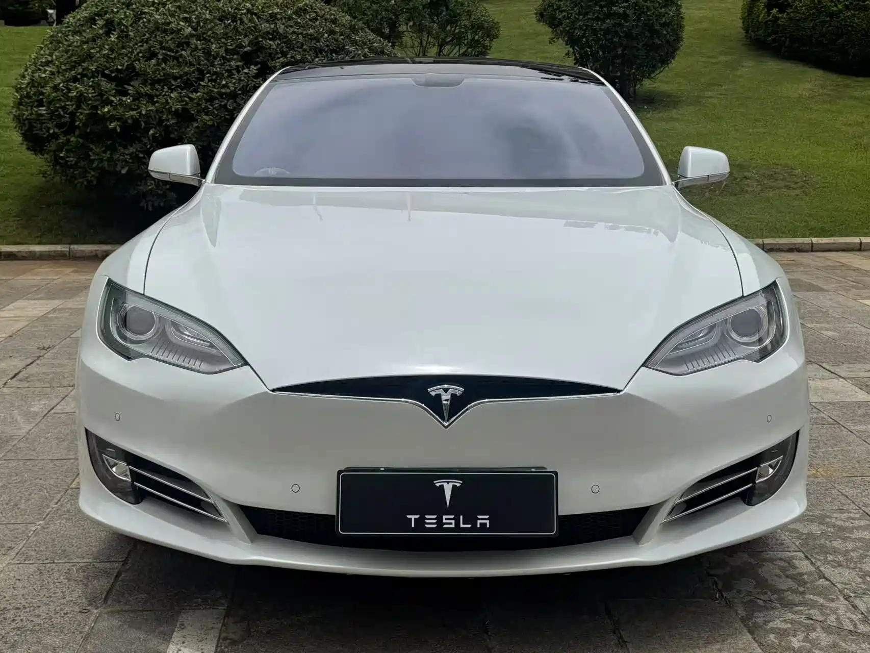 Photo 3 - Tesla Model S