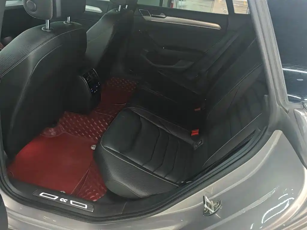 Volkswagen FAW-Volkswagen CC 2019 330TSI Charming Appearance (China V) фото 13