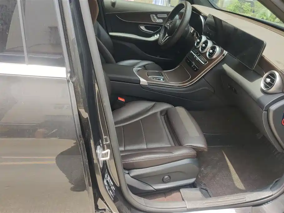 Mercedes-Benz GLC 2021 GLC 300 L 4MATIC Sporty фото 8
