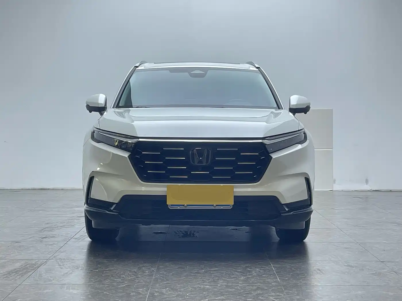 Photo 2 - Honda CR-V