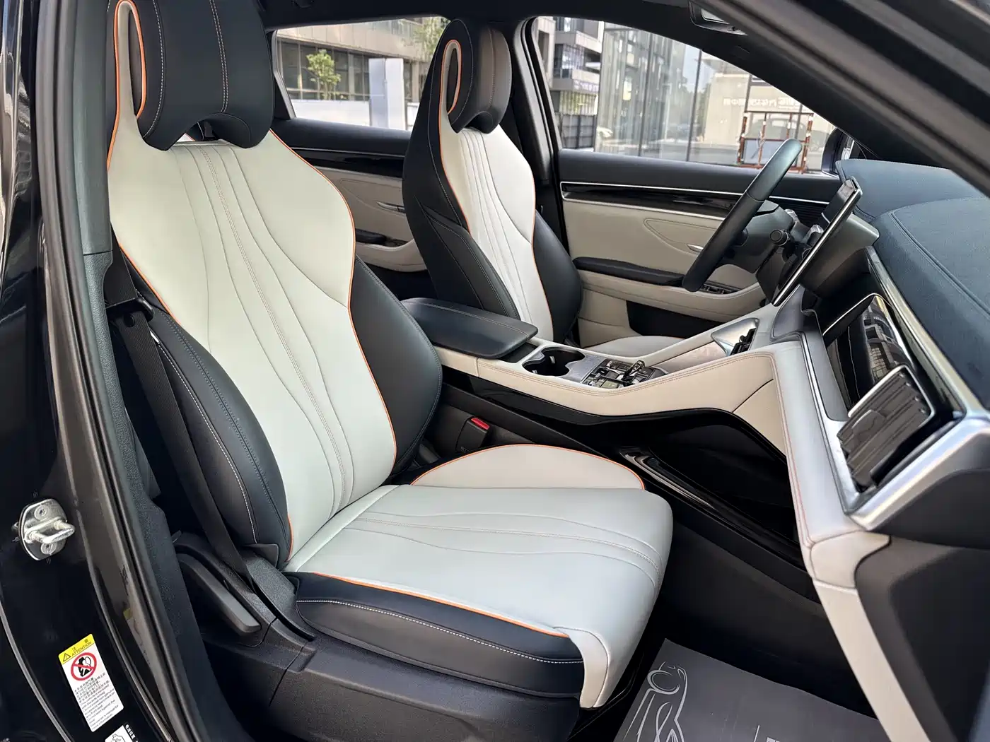 BYD Song PLUS PHEV 2024 Glory Edition EV 520km Luxury фото 9