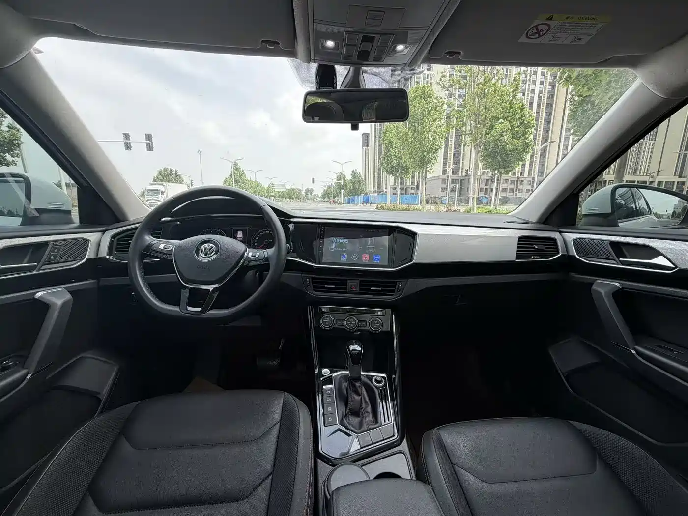 Volkswagen Tayron 2019 330TSI 2WD Luxury China VI фото 4