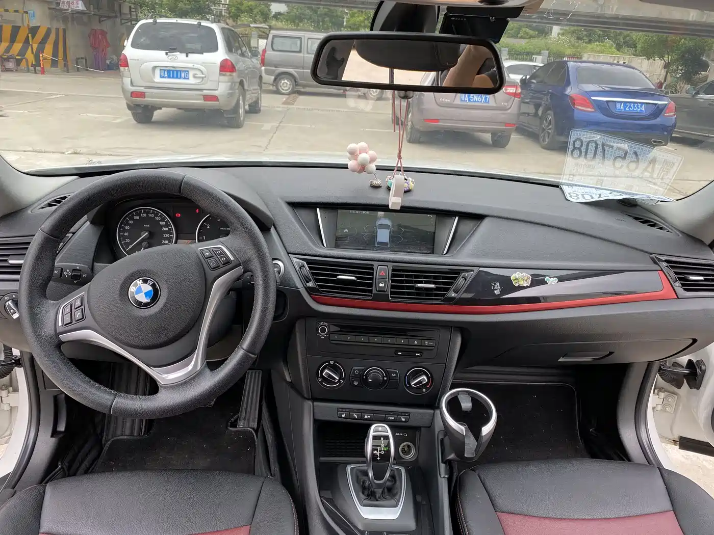 BMW X1 2015 Model sDrive18i Fashion Advanced Edition фото 5