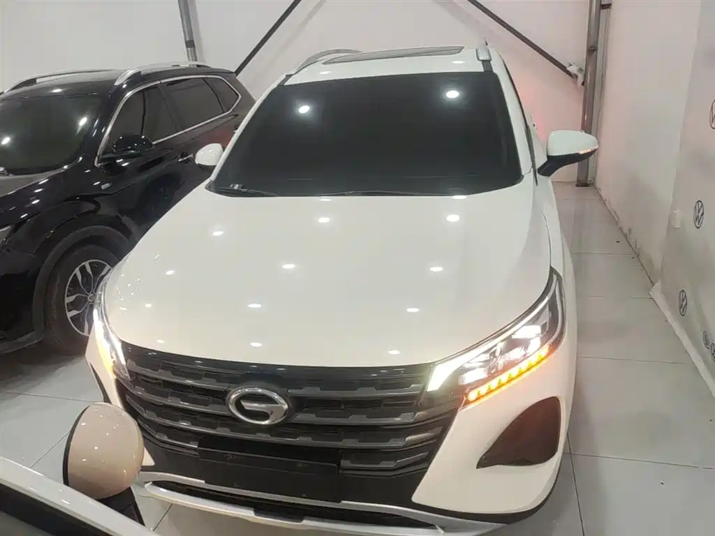 GAC Trumpchi Trumpchi GS4 2021 270T DCT Premium фото 3