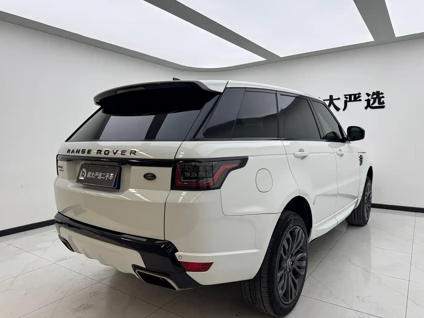 Land Rover Range Rover Sport 2017 3.0 SC V6 HSE DYNAMIC фото 6